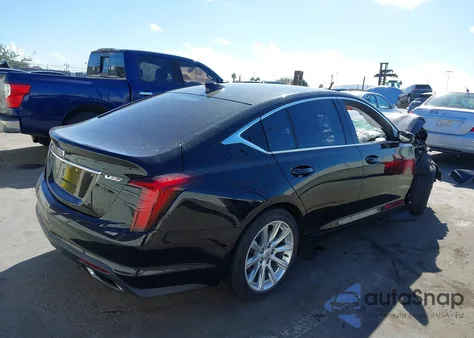 2021 Cadillac Ct5 Luxury z USA, uszkodzony, nr VIN 1G6DM5RK4M0113501